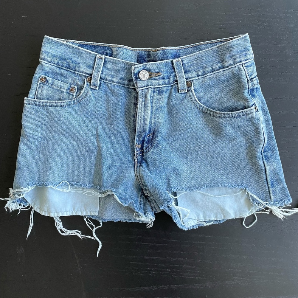 Vintage Levi’s Jean Shorts